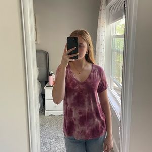 Pink tie-dye V-neck tee